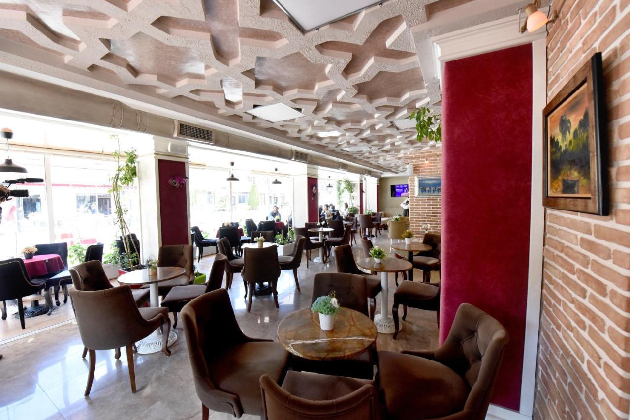 Hotel Hymeti'S Palace Pogradaş Dış mekan fotoğraf